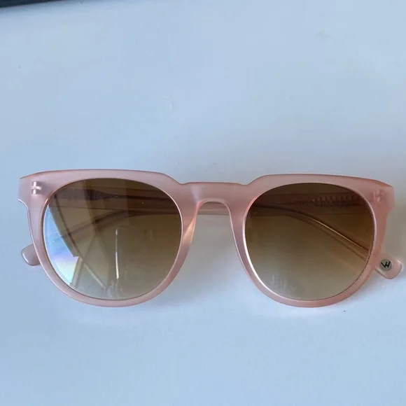 wubo | Accessories | Wubo Sunglasses Like New | Poshmark display picture 1